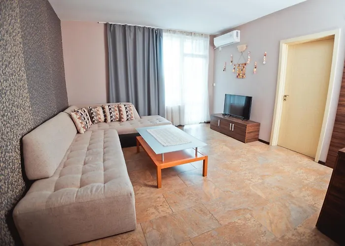 и марая Hotel Carevo