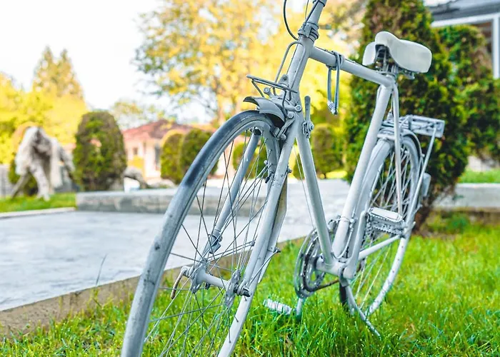 Hotel и марая Tsarevo